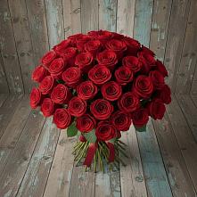 Букет 55 Красных роз Фридом #REPLACE_PRED# Шемордан