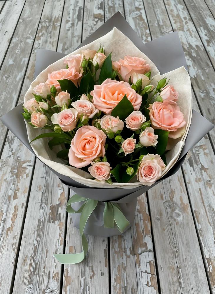 Букет цветов из: Розы в Шемордан