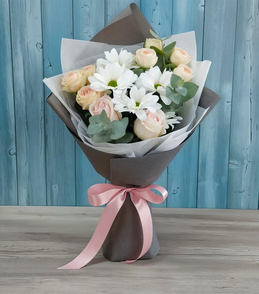 Букет цветов из: Хризантемы и Розы в Шемордан