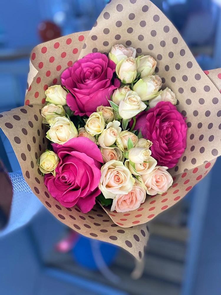 Букет цветов из: Розы в Шемордан