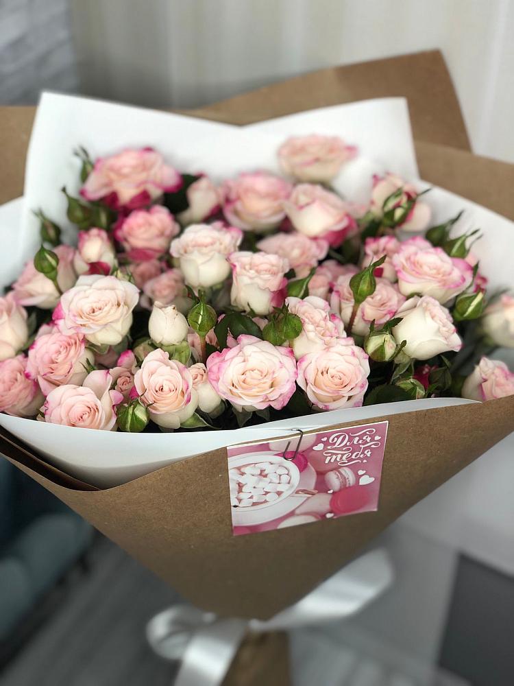 Букет цветов из: Розы в Шемордан