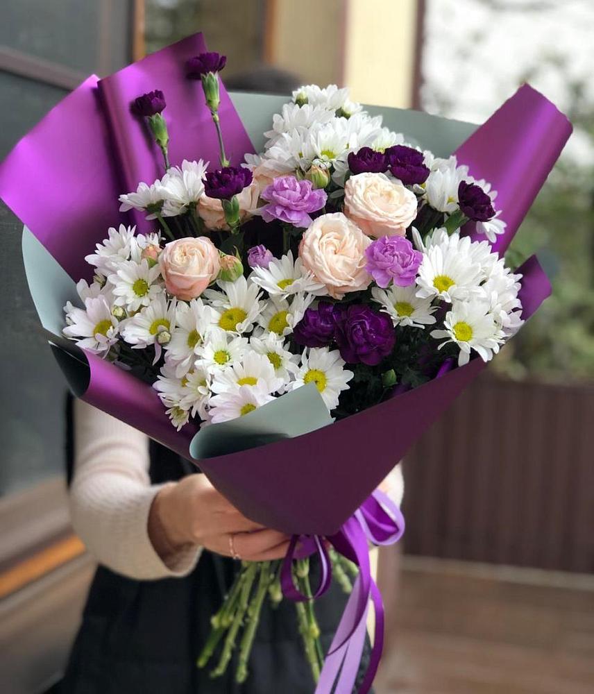 Букет цветов из: Хризантемы, Гвоздики и Розы в Шемордан