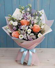 Букет цветов из:  Лизиантусы, Розы, Альстромерии и Гипсофила в Шемордан