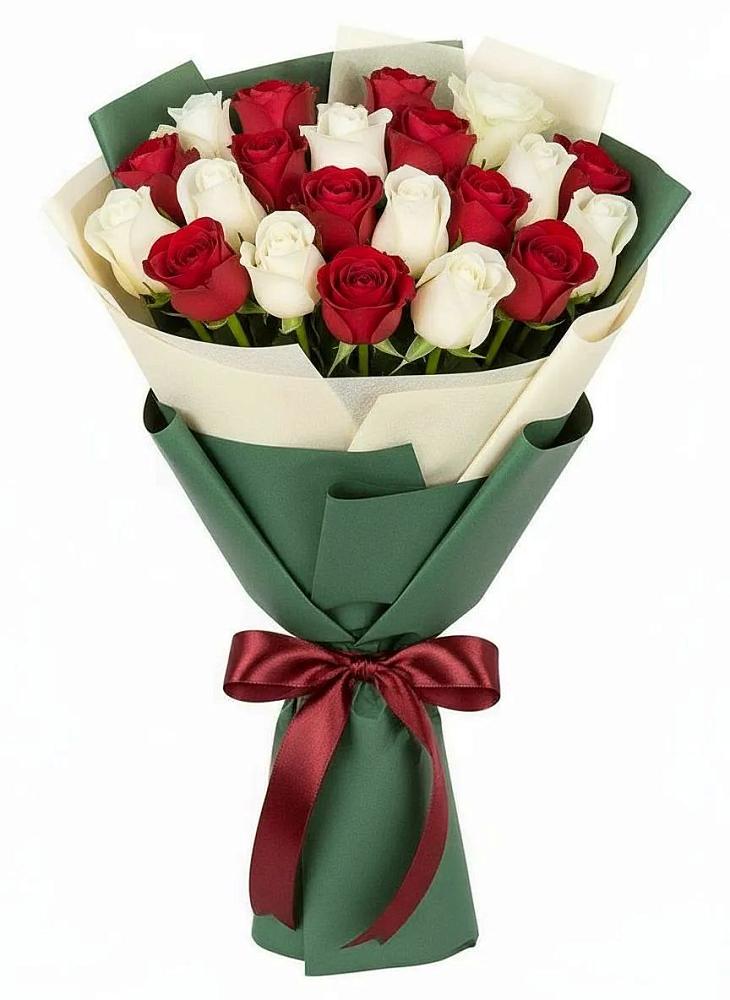 Букет Микс из красных и белых роз в Шемордан