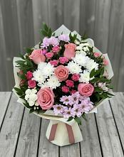 Букет цветов из:  Альстромерии, Гвоздики, Розы и Хризантемы в Шемордан