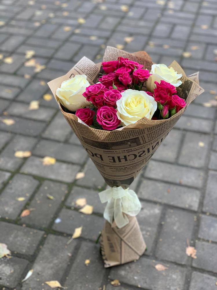 Букет цветов из: Розы в Шемордан