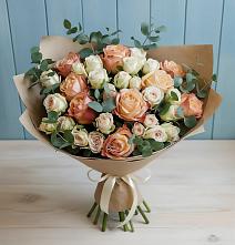 Букет цветов из:  Альстромерии и Розы в Шемордан